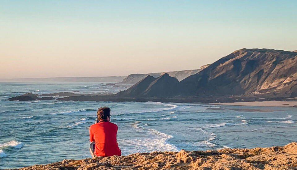 Im Flow sein beim Fotografieren an der Praia de Amoreia Portugal