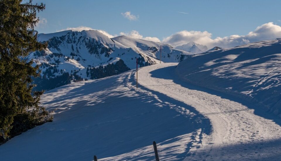 202601 Verschneiter Aufstieg am Jaunpass // Bild von Felix Harling Flow Discovery